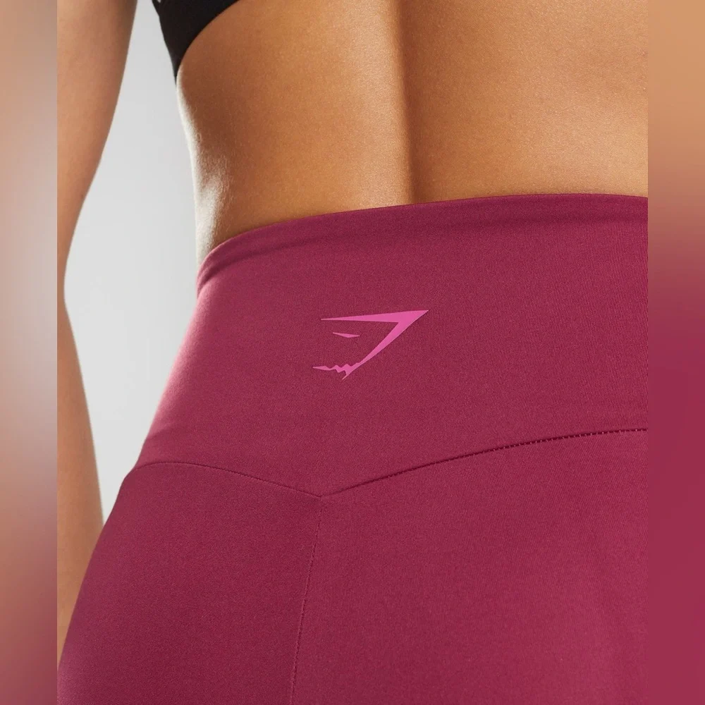 Gymshark Graphics Fraction Leggings - Size M - Picture 8 of 8